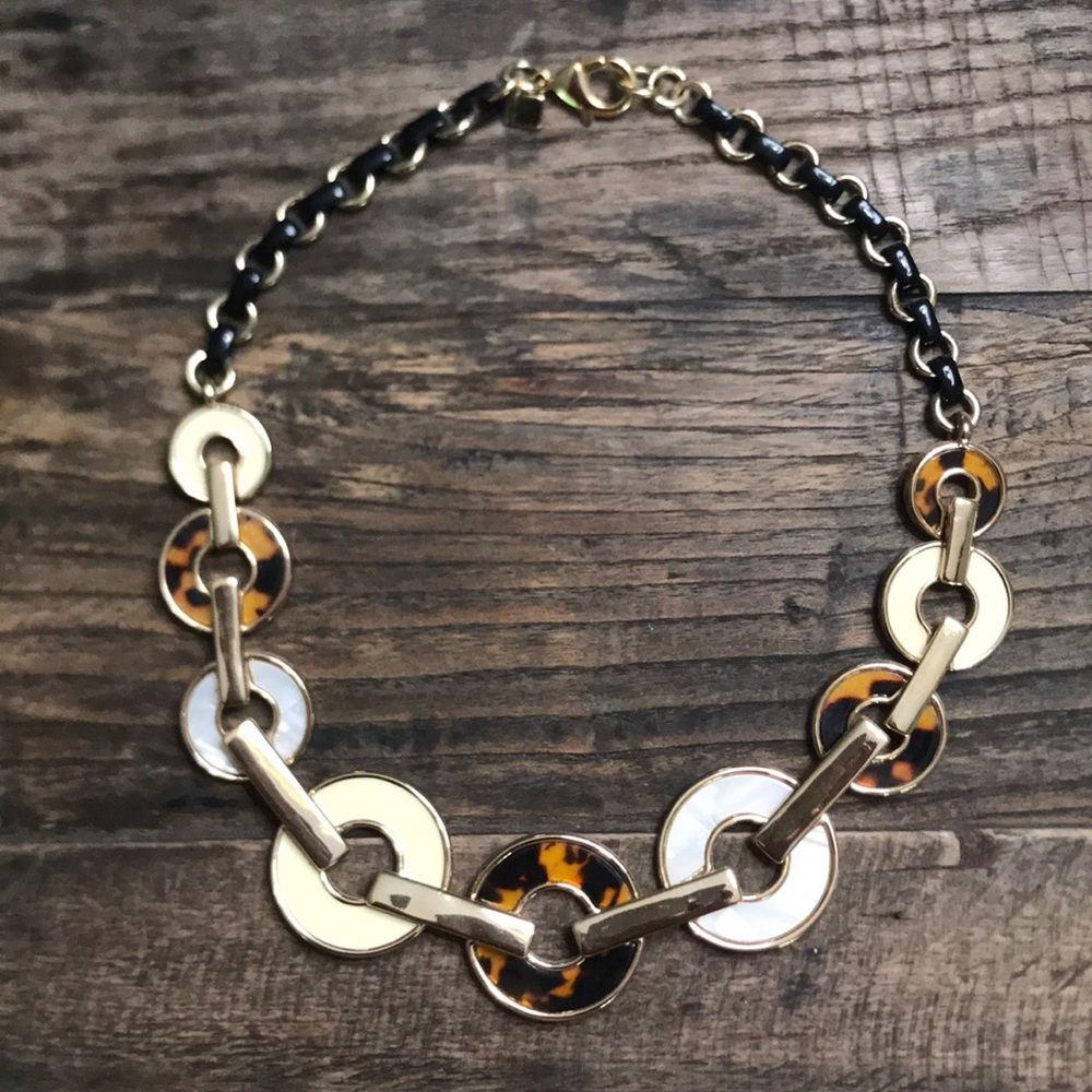 Banana republic animal print collar necklace